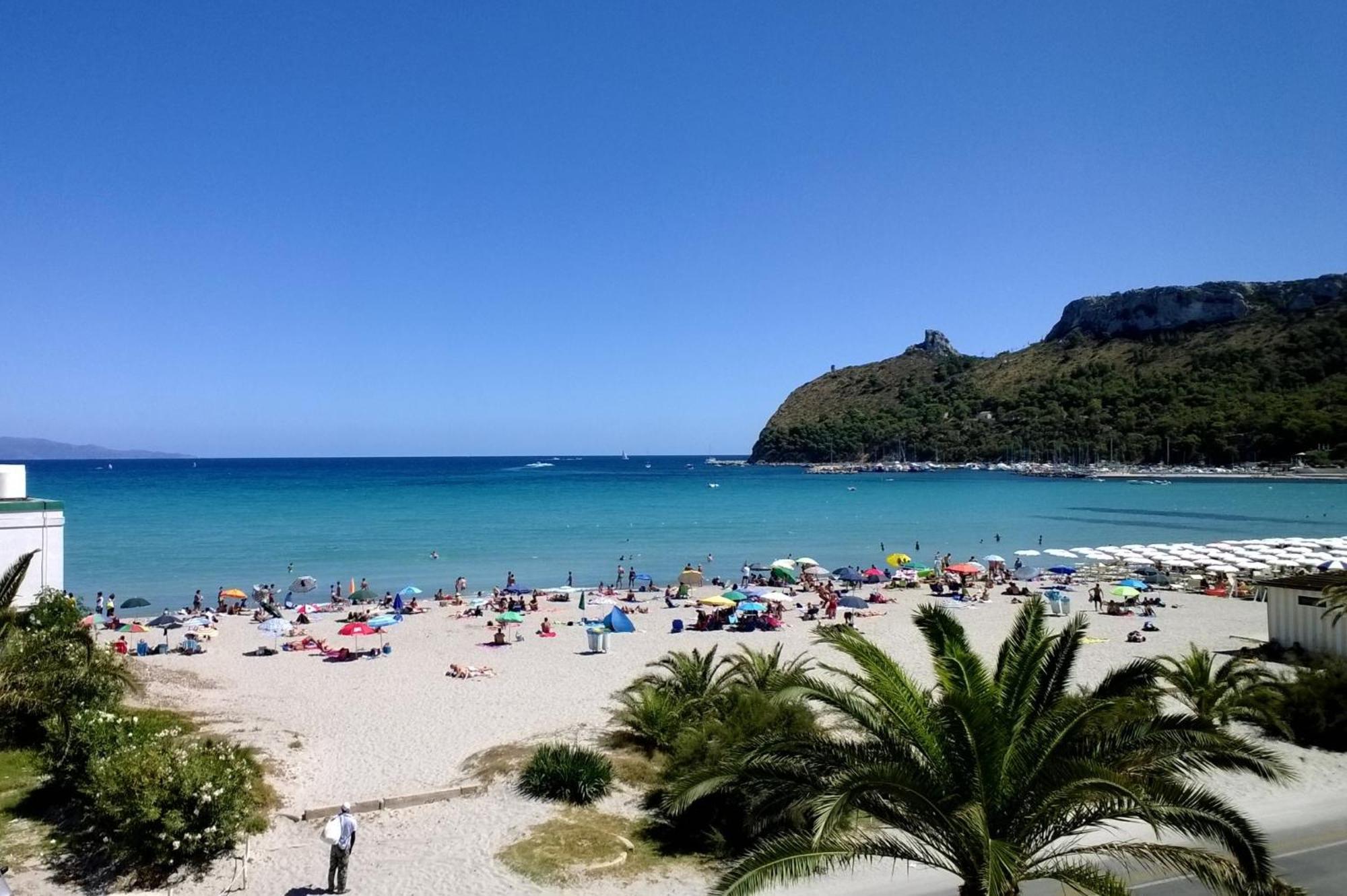 Sunshine Apartment - Appartamento Vicino Al Mare, Cagliari, Sardinia מראה חיצוני תמונה