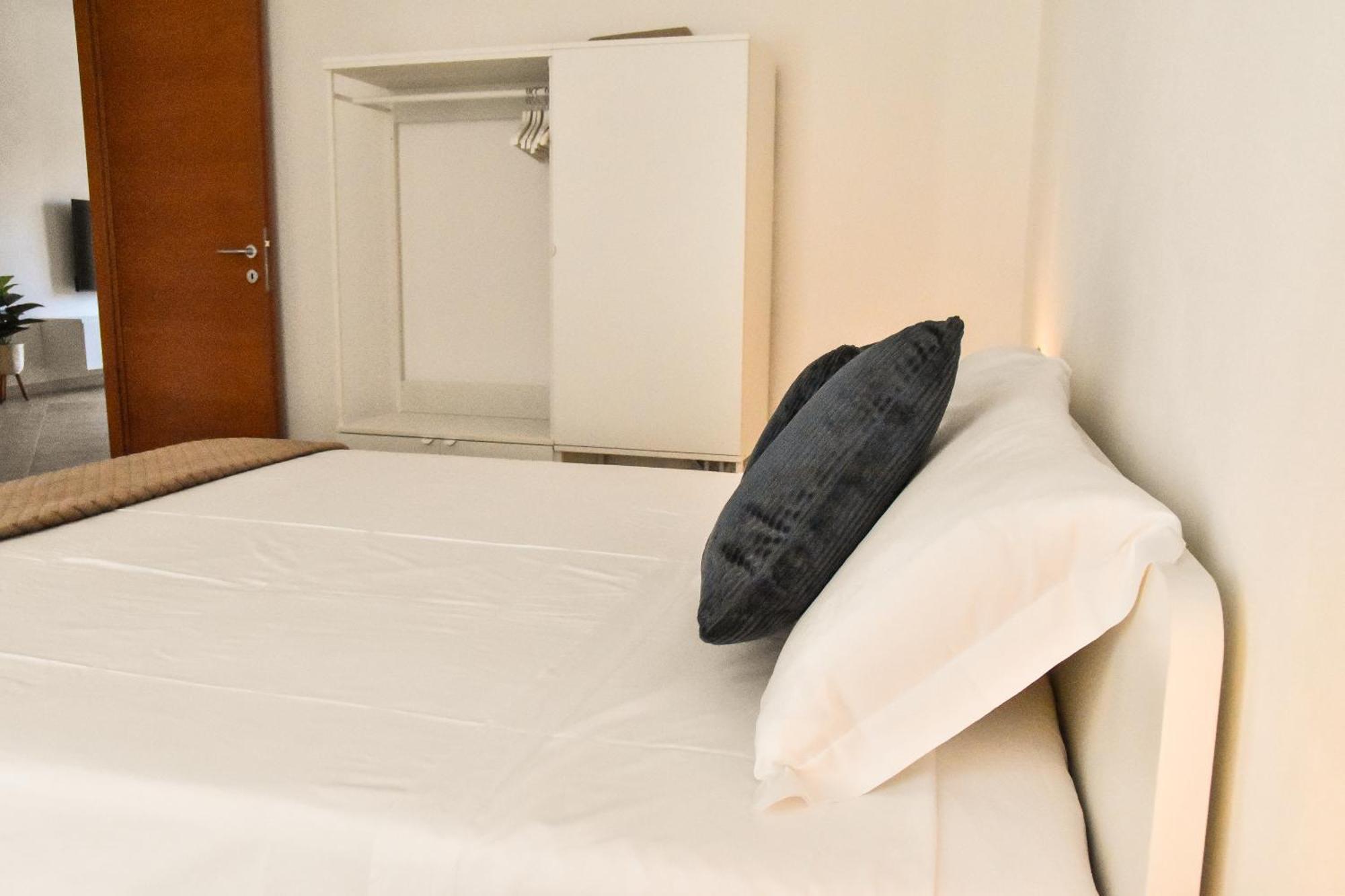 Sunshine Apartment - Appartamento Vicino Al Mare, Cagliari, Sardinia מראה חיצוני תמונה